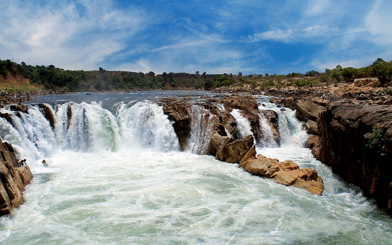 Dhuandhar Falls , waterfalls in india