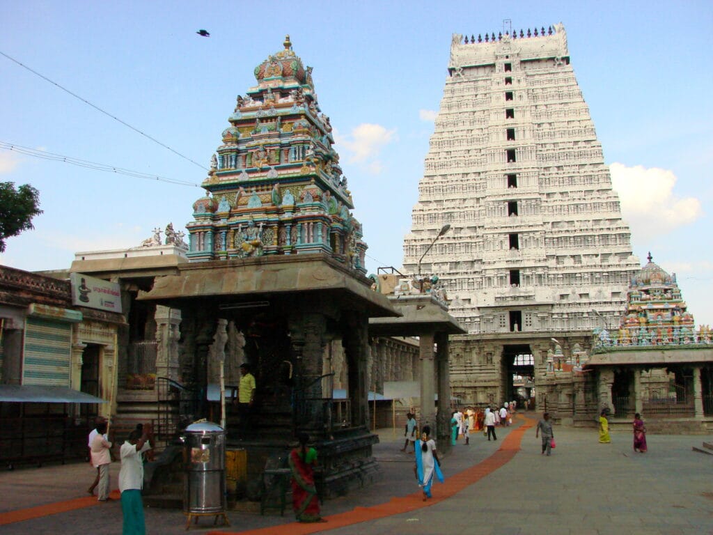Arunachalesvara Temple: 5 Transformative Experiences Awaiting You